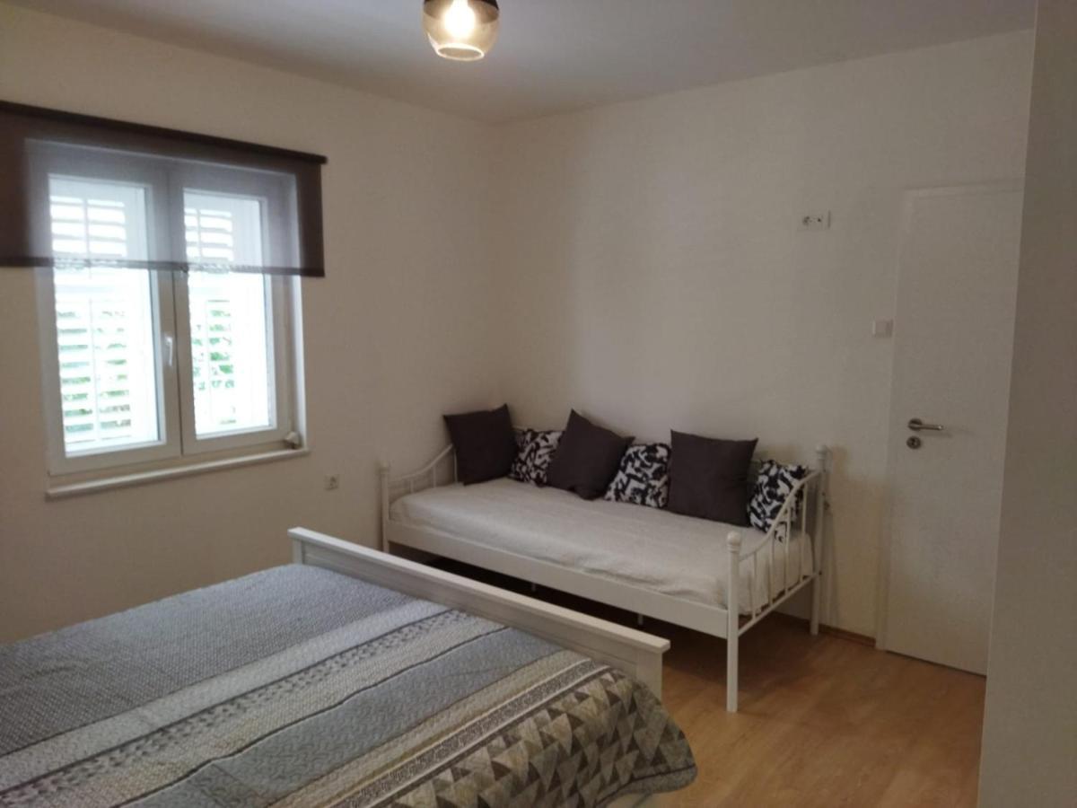 Teta Lidia Apartment Krilo Exterior photo